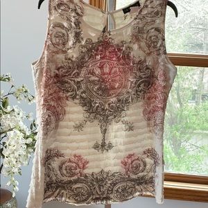 Janeric ruffled medallion tank 💕